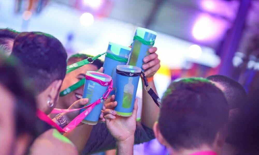 ‘Meu Copo Eco’ combate descartáveis em grandes eventos com opção barata e reutilizável